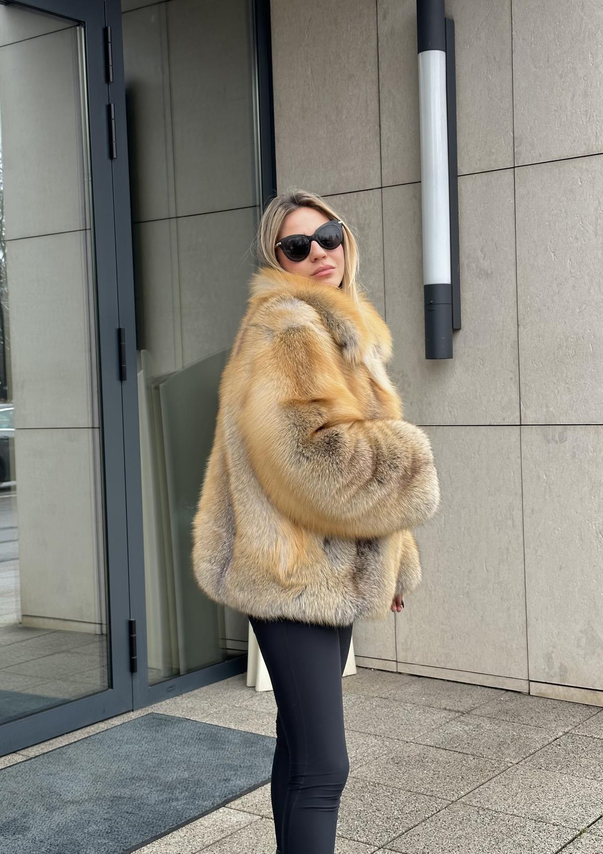 fur jacket buy raccoon kaufen pelzjacke london paris berlin vienna bestellen 