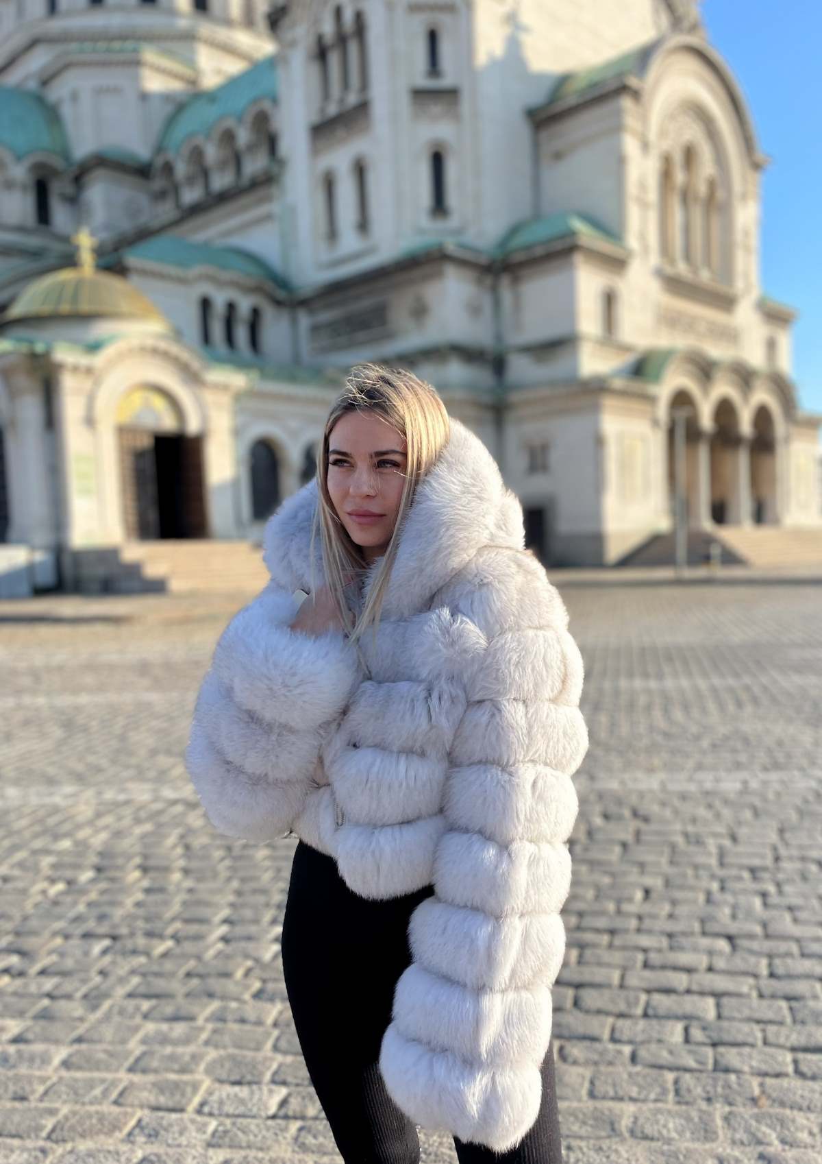 buy white short fur coat luxury weisse fuchsplezjacke kaufen