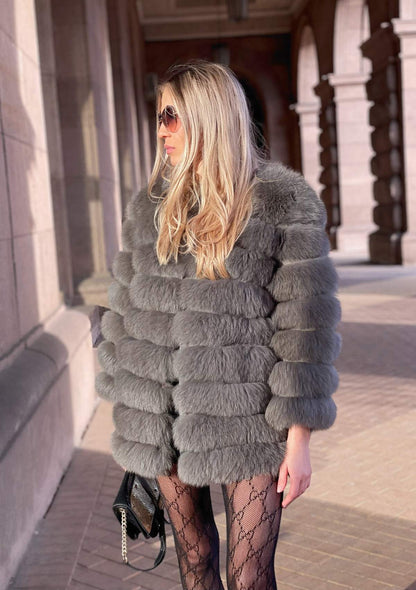 buy luxury grey fur coat graue lange luxury pelzjacke kaufen fuchspelz