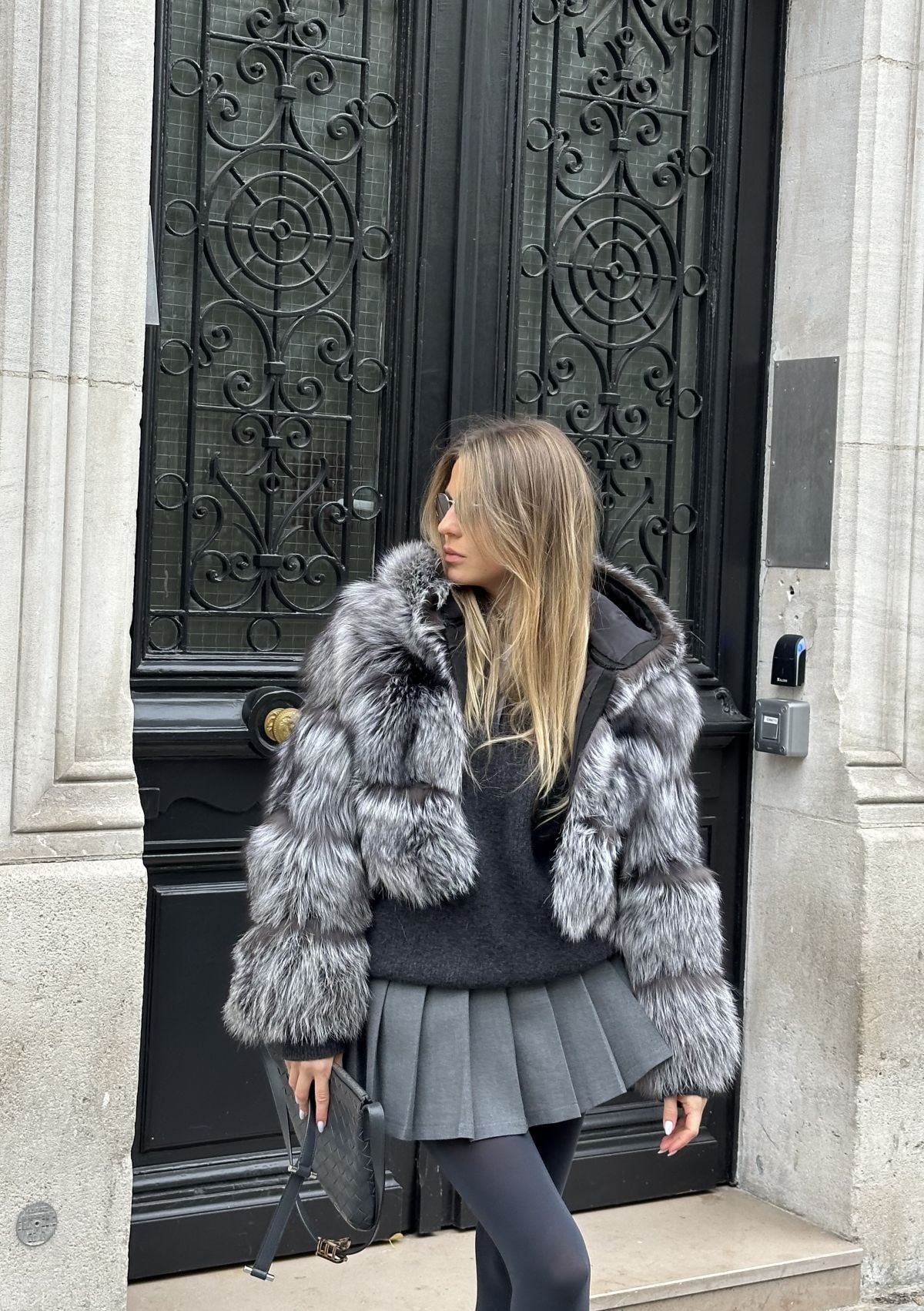 SALE NEW YORK IN SILVER FOX FUR