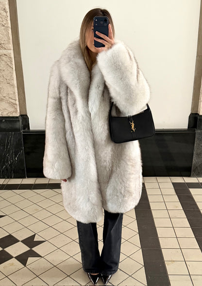 ALASKA WITH COLLAR